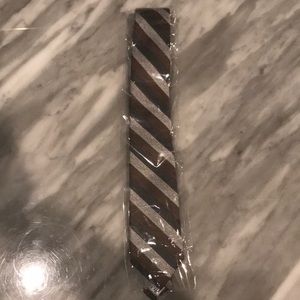 Knottery men’s tie- brand new